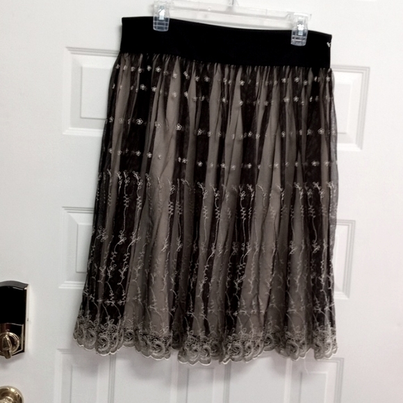 New York & Company Dresses & Skirts - New New York & Company mesh party skirt medium or large